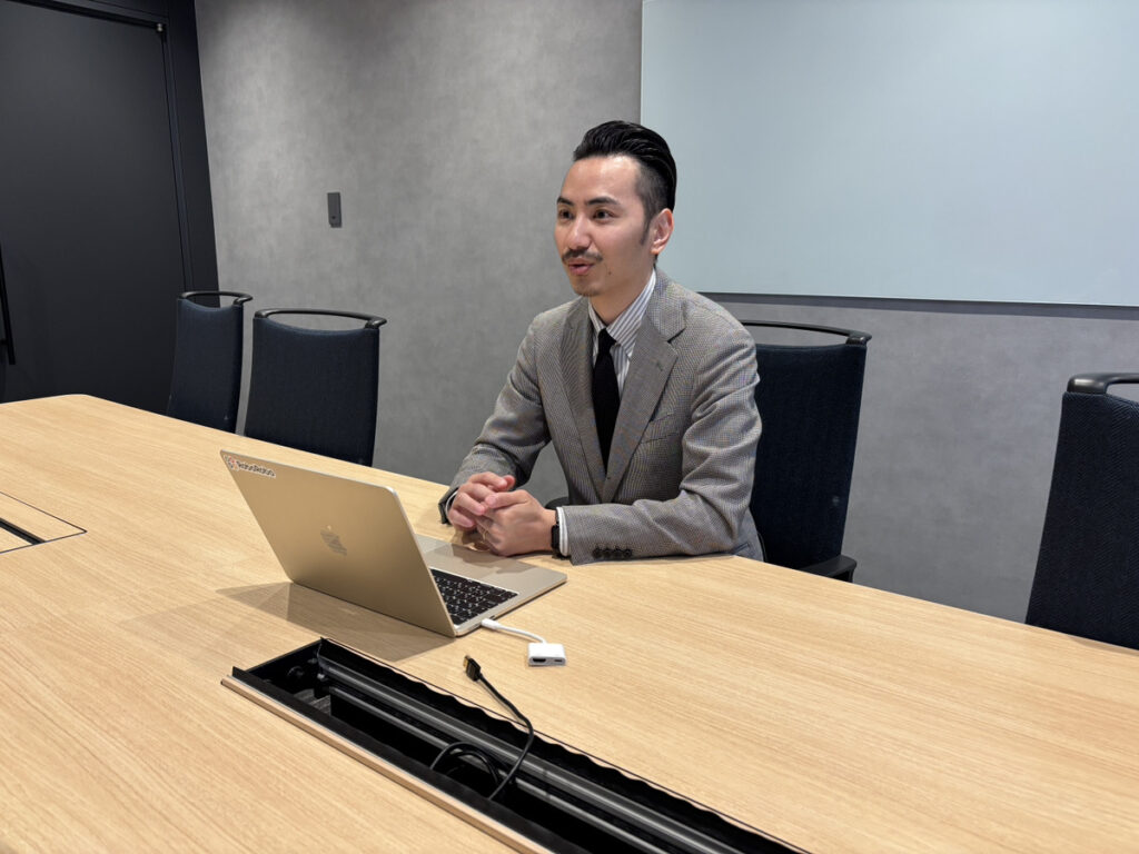 関根 一真氏
オープン株式会社
RoboRobo事業部　マーケティング部 兼 アライアンス部 部長
